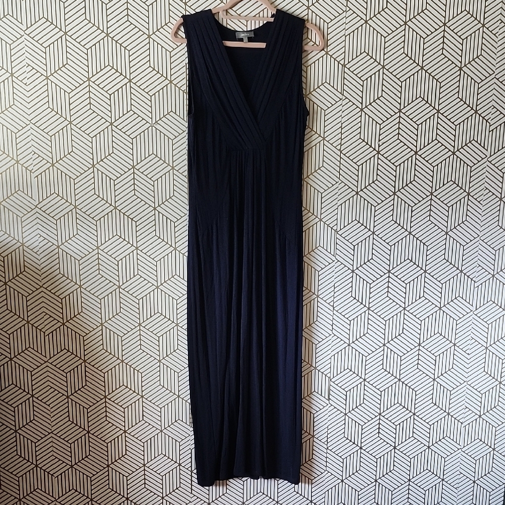 Neiman Marcus Navy Sleeveless Maxi Dress